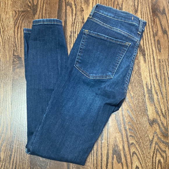 Free People Skinny Women’s Distressed Jeans in Blue Wash. size 25 - Picture 5 of 11